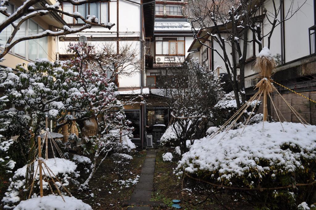 Отель Yudanaka Yumoto Яманути Экстерьер фото